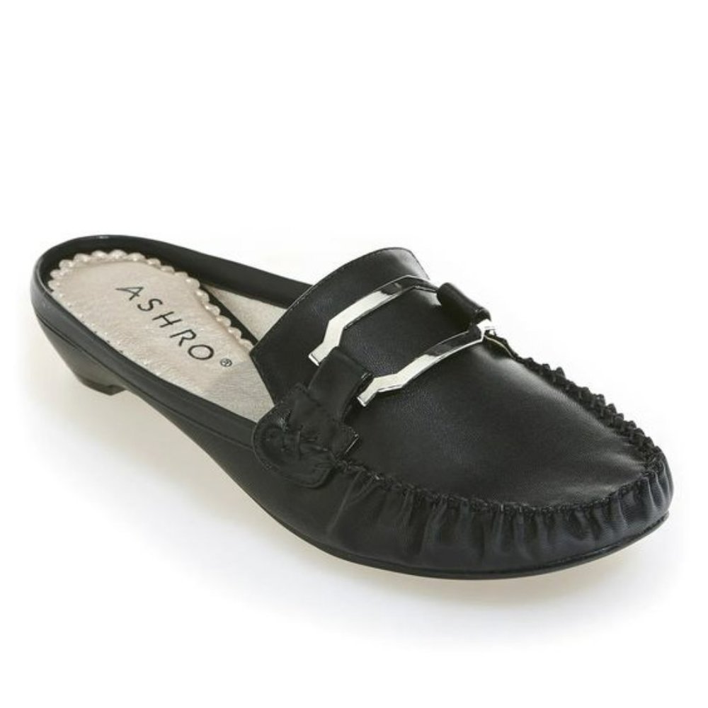 *NWT* Ashro Rush Hour Shoes